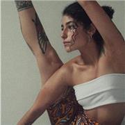 Profe de Vinyasa yoga - inglés, español y portugués